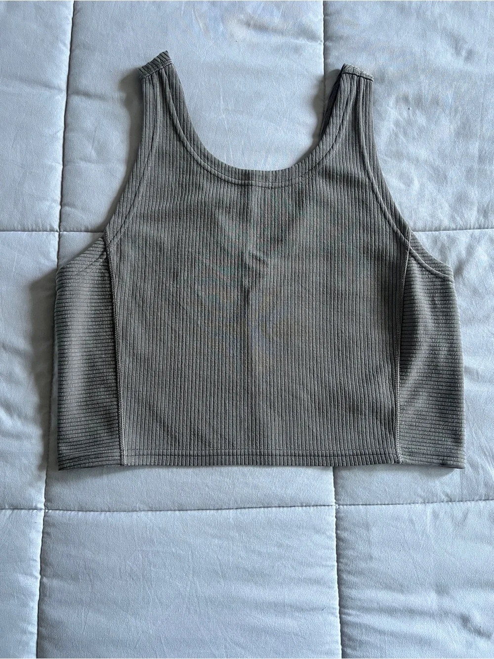 lululemon athletica excellent pre
